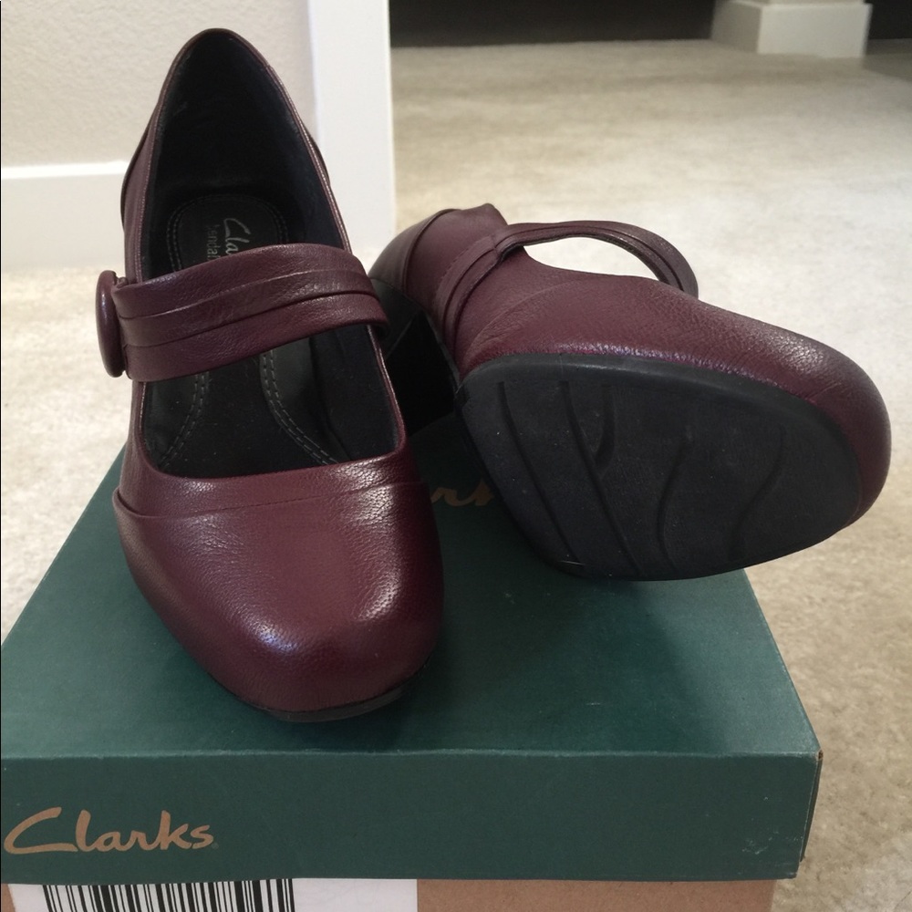 Clark’s Heels - Picture 2 of 2